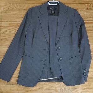 Banana republic grey pinstripe suit - size 4